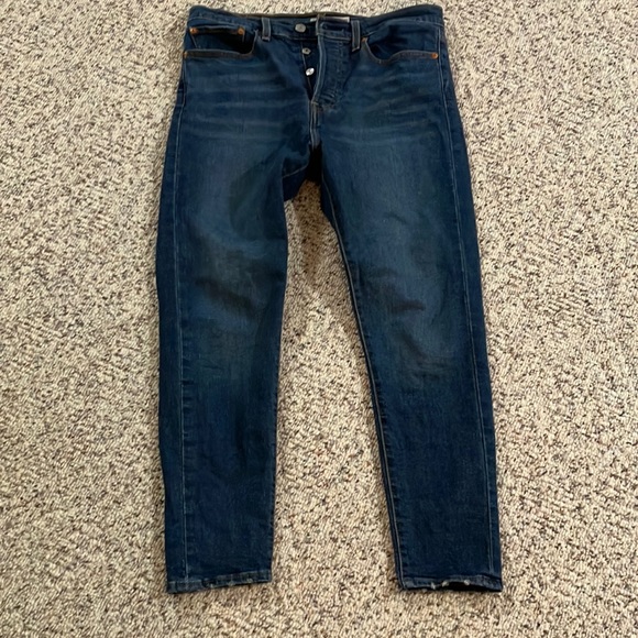 Levi's Denim - {Levi’s} Button Fly Wedgie Skinny Jeans